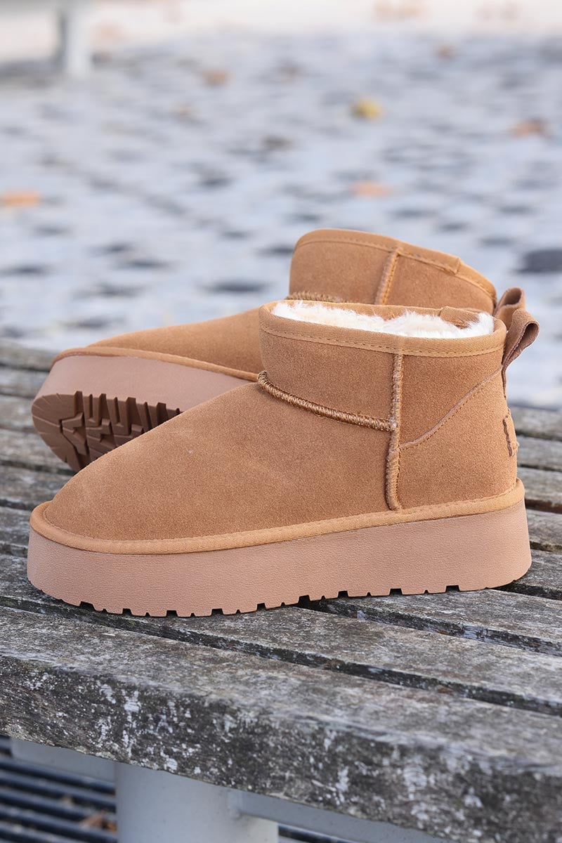 Botas camel bajas de cuero forradas con plataforma