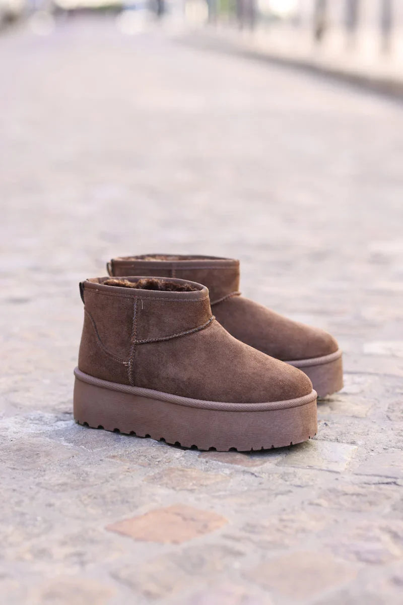 Botas chocolate forradas bajas con plataforma