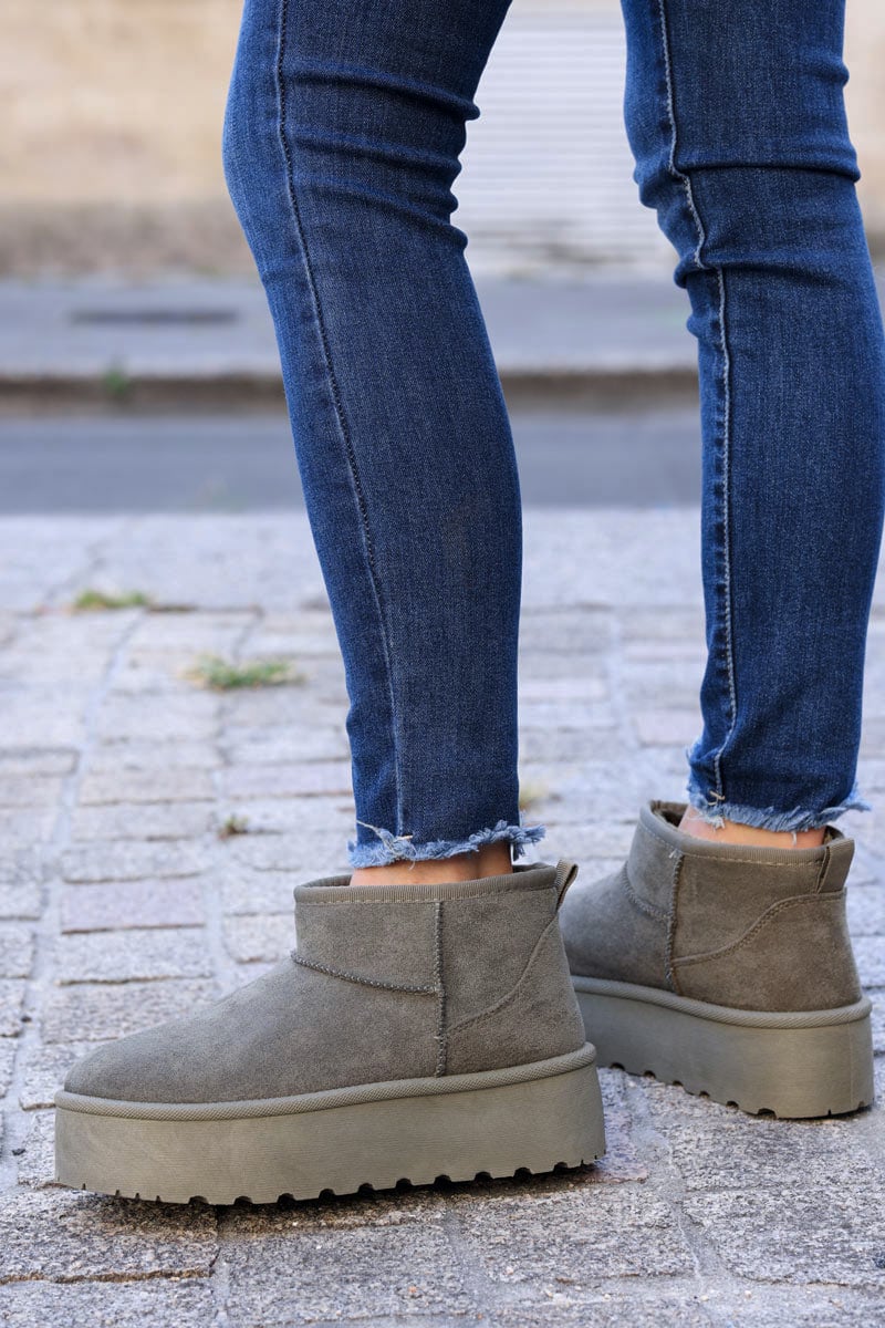 Botas kaki forradas bajas con plataforma
