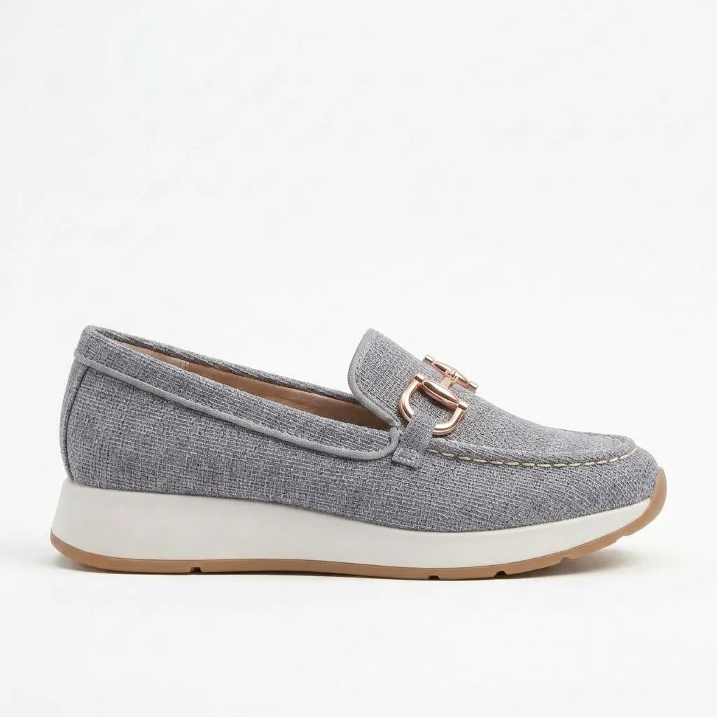 Sandra — Mocasín con Detalle de Cadena Metálica