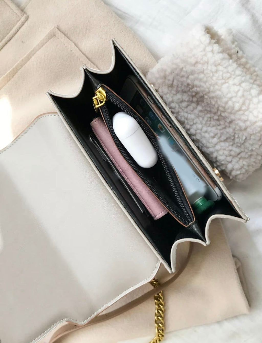 Éloria Paris - Bolso de Mano de Cadena de Lujo