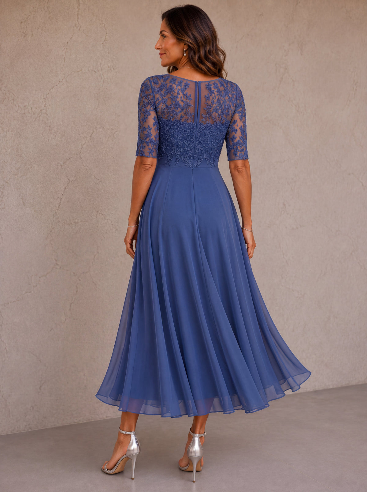 Carmen | Vestido de encaje elegante