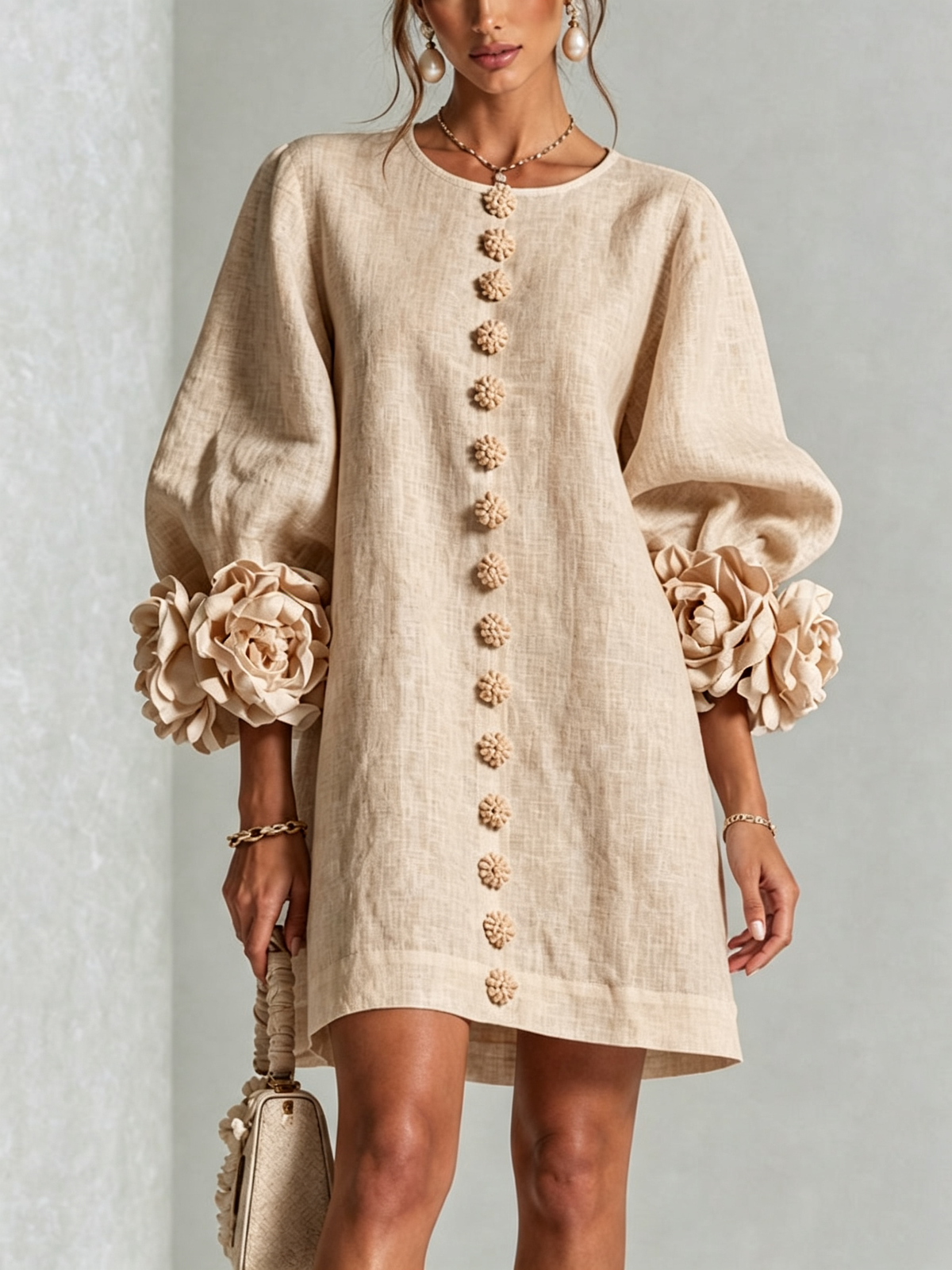 Vestido Amara Mini Elegante con Botones Florales