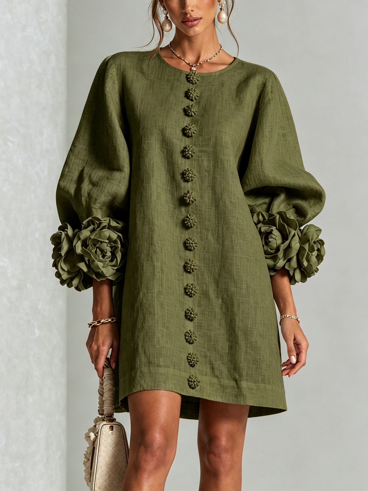 Vestido Amara Mini Elegante con Botones Florales