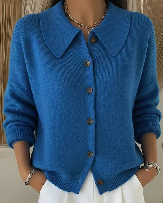 Lola | Cárdigan con Cuello y Botones